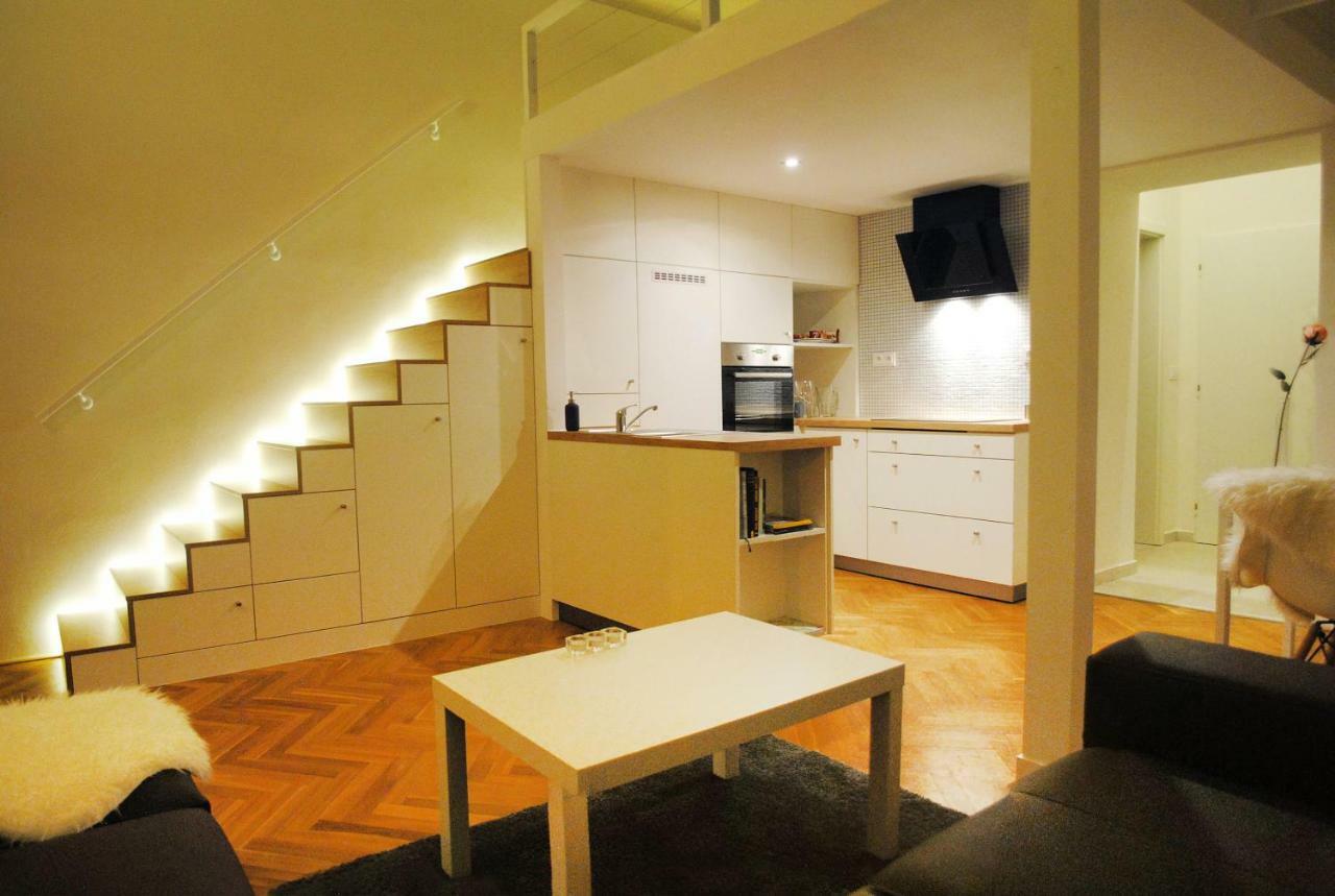 Apartments Centre In Style أولوموك المظهر الخارجي الصورة